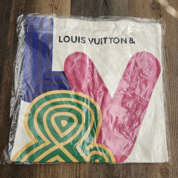 Louis Vuitton Canvas Tote - Picture 6 of 6